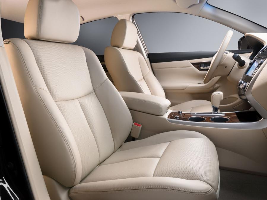  Nissan Teana 2014 года  (фото 12 из 24)